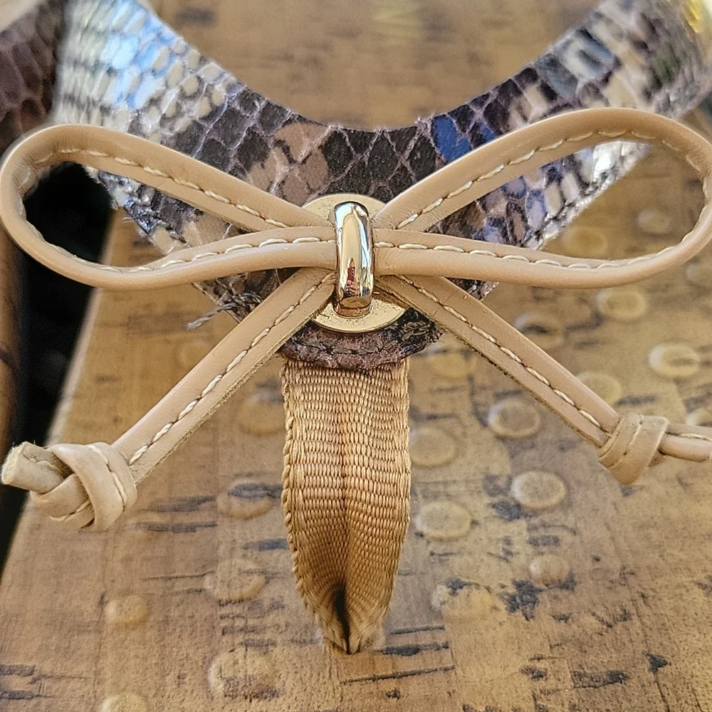 VIONIC 10 WIDE SANDALS - Picture 7 of 7